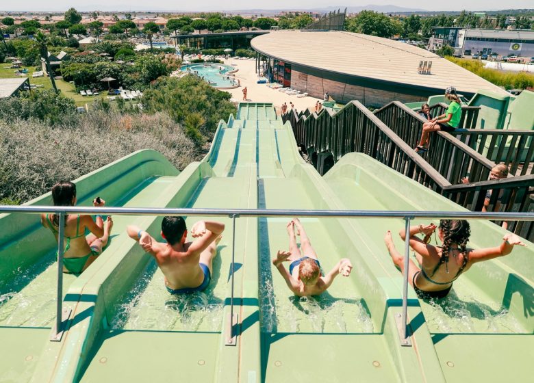 ESPACE BALNÉO – PARC AQUATIQUE