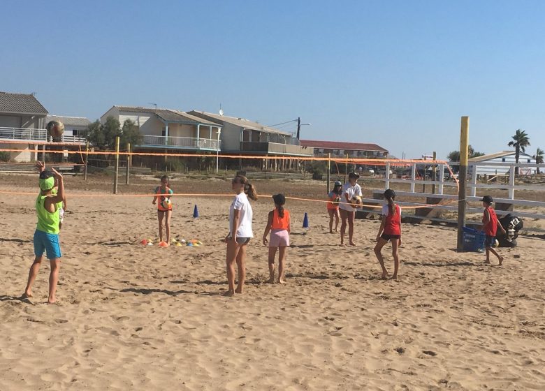 BEACH VOLLEY-VOLLEY CLUB