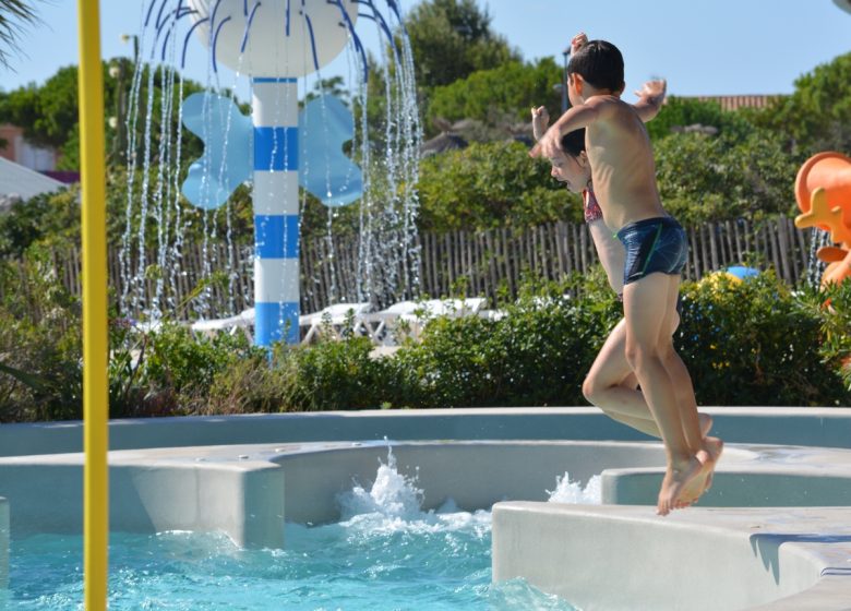 ESPACE BALNÉO – PARC AQUATIQUE