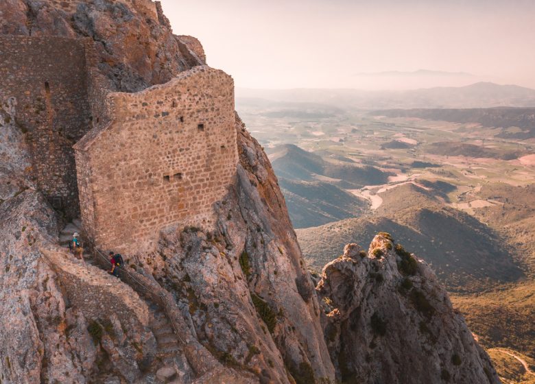 CASTILLO DE QUÉRIBUS