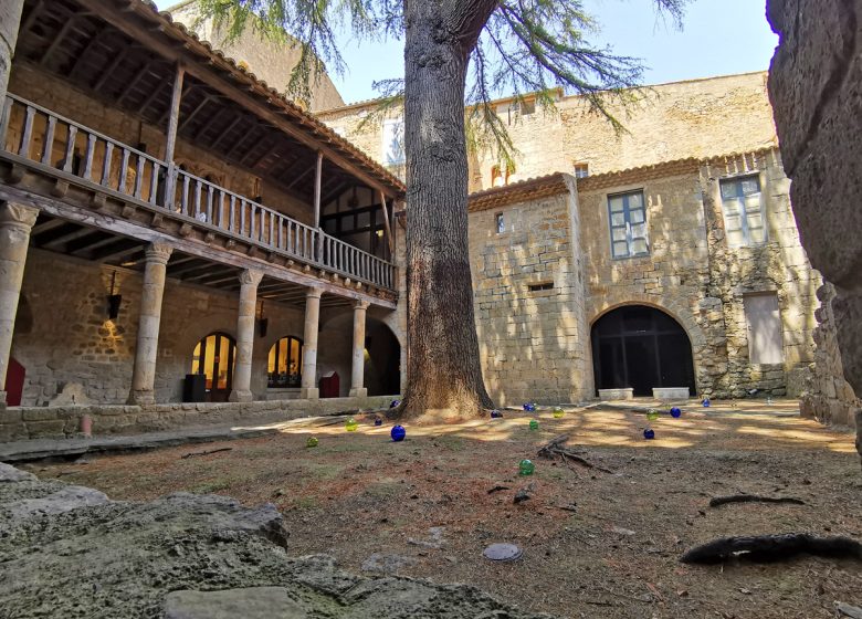 ABBAYE DE LAGRASSE