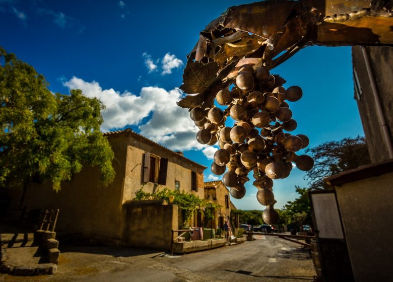 LA LEYENDA DE BOUÏS